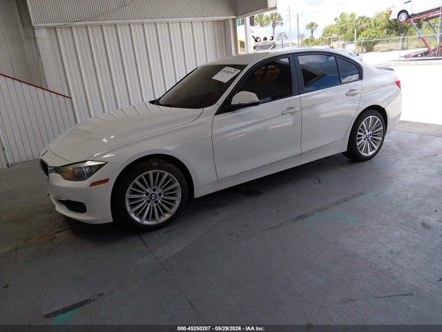 Aukcja sprzedaży 2012 Bmw 328i, vin: WBA3A5C52CF349240, numer aukcji: 45250207
