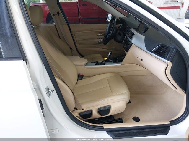 Aukcja sprzedaży 2012 Bmw 328i, vin: WBA3A5C52CF349240, numer aukcji: 45250207