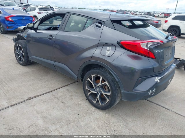 JTNKHMBX9M1125450 Toyota C-HR XLE
