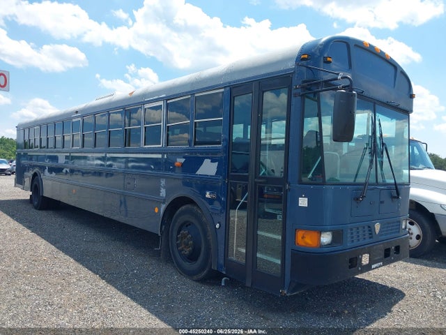 Ic Corporation 3000 Re 2015 4DRBXAAN2FB716170 Image 1