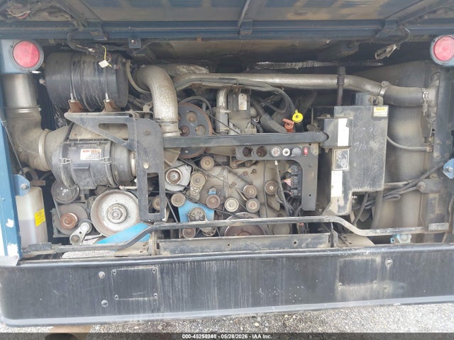 Ic Corporation 3000 Re 2015 4DRBXAAN2FB716170 Image 10