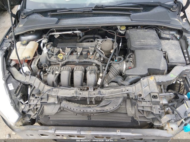 45250242 :رقم المزاد ، 1FADP3F25GL239954 vin ، 2016 Ford Focus Se مزاد بيع