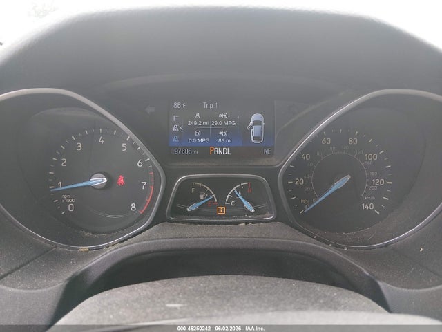 45250242 :رقم المزاد ، 1FADP3F25GL239954 vin ، 2016 Ford Focus Se مزاد بيع