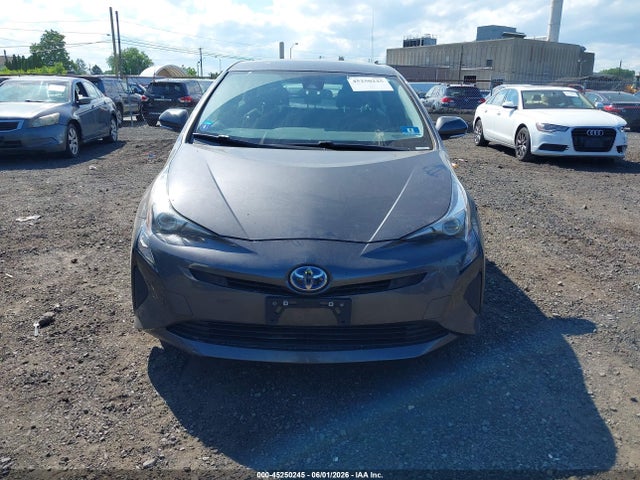 Продажа на аукционе авто 2018 Toyota Prius Two, vin: JTDKBRFU2J3600973, номер лота: 45250245