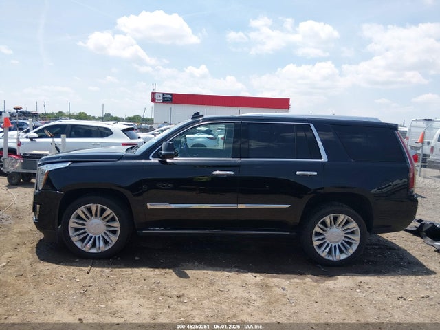 2016 Cadillac Escalade Premium Collection მანქანა იყიდება აუქციონზე, vin: 1GYS4CKJ9GR417475, აუქციონის ნომერი: 45250251