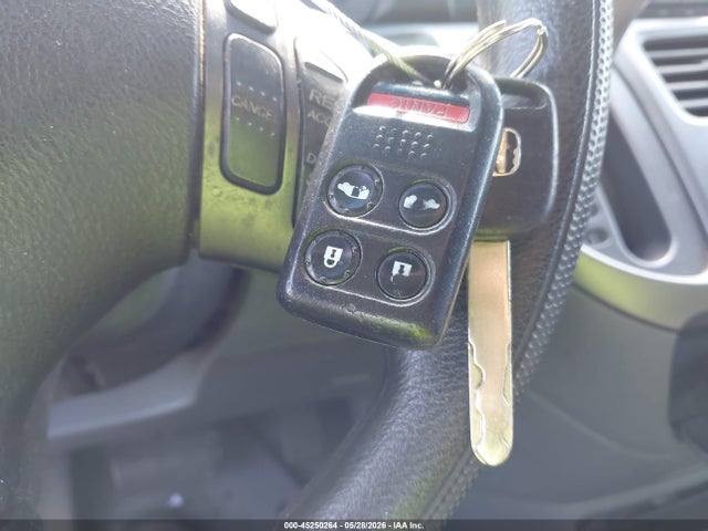 45250264 :رقم المزاد ، 5FNRL387X5B120298 vin ، 2005 Honda Odyssey Ex-l مزاد بيع