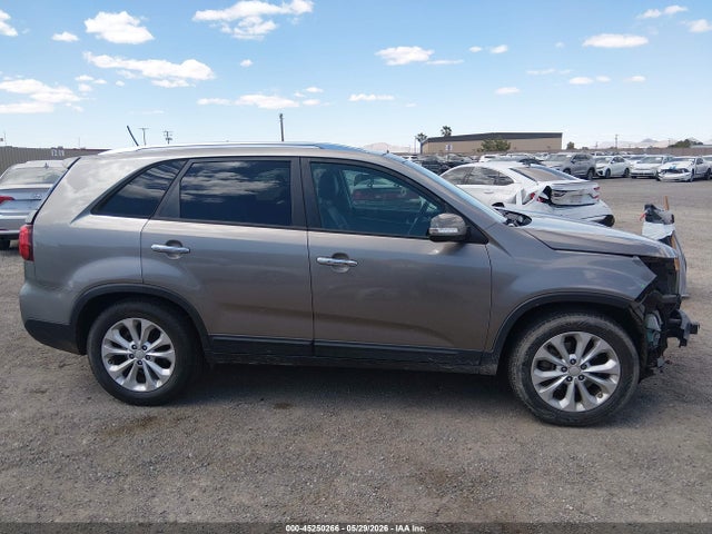 KIA Sorento Ex V6 2015 5XYKUDA76FG627448 Image 14