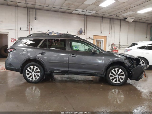 45250270 :رقم المزاد ، 4S4BTACC4L3227542 vin ، 2020 Subaru Outback Premium مزاد بيع