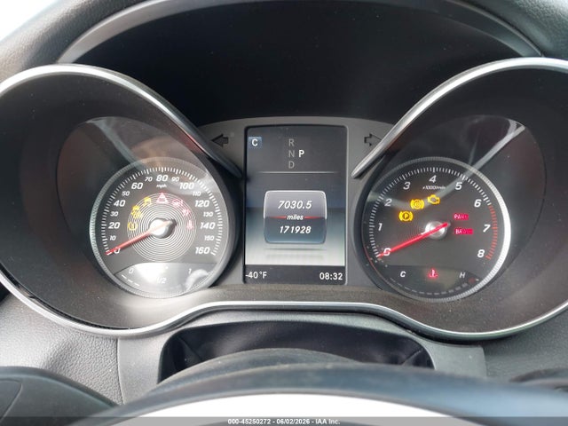 55SWF4JB5JU251145 Mercedes-Benz C 300
