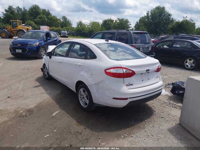 3FADP4BJ2KM161837 Ford FIESTA SE
