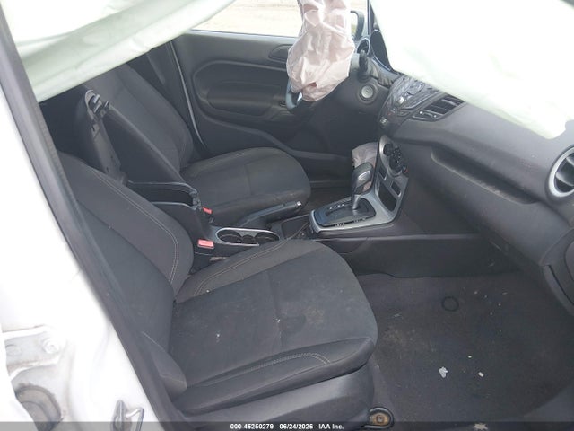3FADP4BJ2KM161837 Ford FIESTA SE