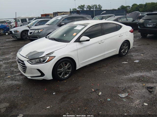 45250282 :رقم المزاد ، 5NPD84LF3JH268529 vin ، 2018 Hyundai Elantra Sel مزاد بيع