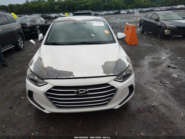45250282 :رقم المزاد ، 5NPD84LF3JH268529 vin ، 2018 Hyundai Elantra Sel مزاد بيع