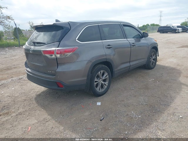 45250302 :رقم المزاد ، 5TDJKRFH2FS133025 vin ، 2015 Toyota Highlander Xle V6 مزاد بيع