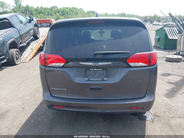 2018 Chrysler Pacifica Lx მანქანა იყიდება აუქციონზე, vin: 2C4RC1CG4JR148625, აუქციონის ნომერი: 45250306