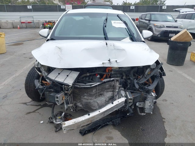 45250352 :رقم المزاد ، KMHC65LD2KU147130 vin ، 2019 Hyundai Ioniq Plug-in Hybrid مزاد بيع
