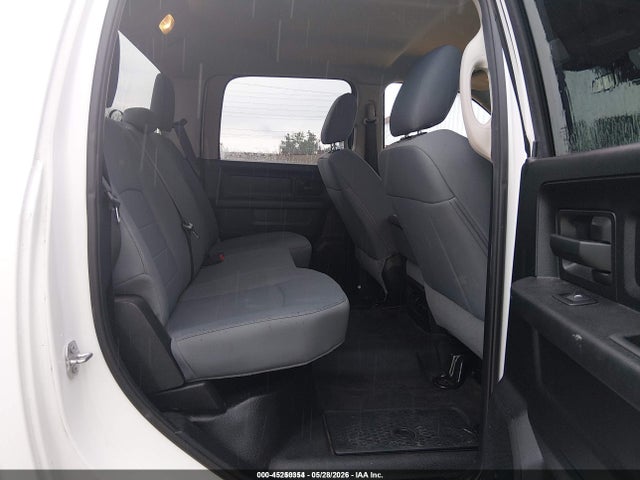 Продаж на аукціоні авто 2018 Ram 1500 Tradesman  4x4 5'7 Box, vin: 1C6RR7KG6JS306777, номер лоту: 45250354