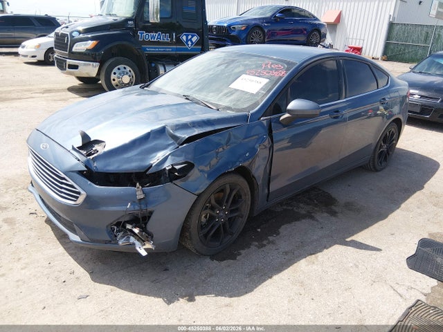 3FA6P0HD3KR160931 Ford FUSION SE