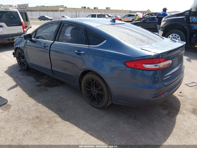 3FA6P0HD3KR160931 Ford FUSION SE