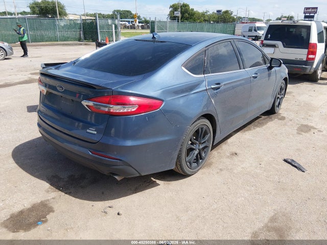 3FA6P0HD3KR160931 Ford FUSION SE