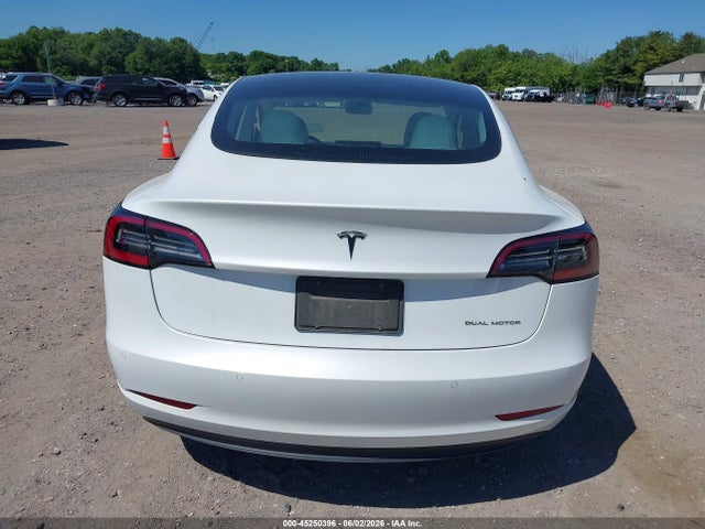 2020 Tesla Model 3 Long Range Dual Motor All-wheel Drive მანქანა იყიდება აუქციონზე, vin: 5YJ3E1EBXLF513633, აუქციონის ნომერი: 45250396
