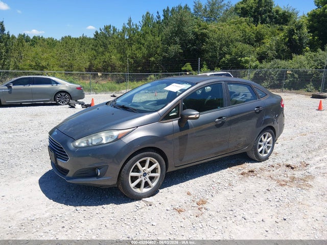 Ford FIESTA SE 2015 3FADP4BJ2FM216020 Image 2