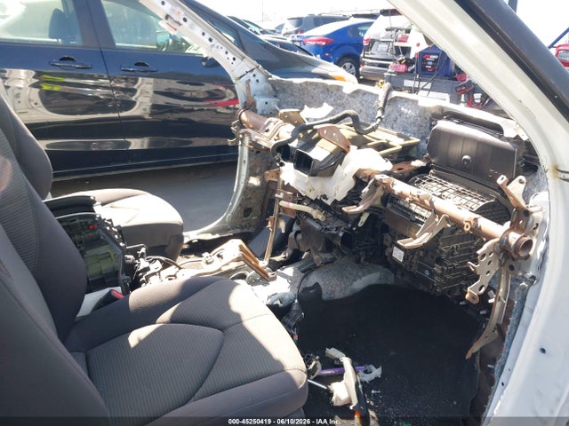 Toyota Highlander Le 2021 5TDBZRBH2MS057101 Image 5