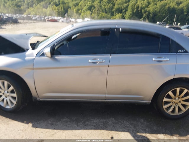 45250439 :رقم المزاد ، 1C3CCBCG5DN510091 vin ، 2013 Chrysler 200 Limited مزاد بيع