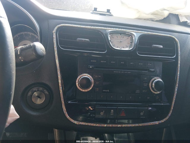 45250439 :رقم المزاد ، 1C3CCBCG5DN510091 vin ، 2013 Chrysler 200 Limited مزاد بيع