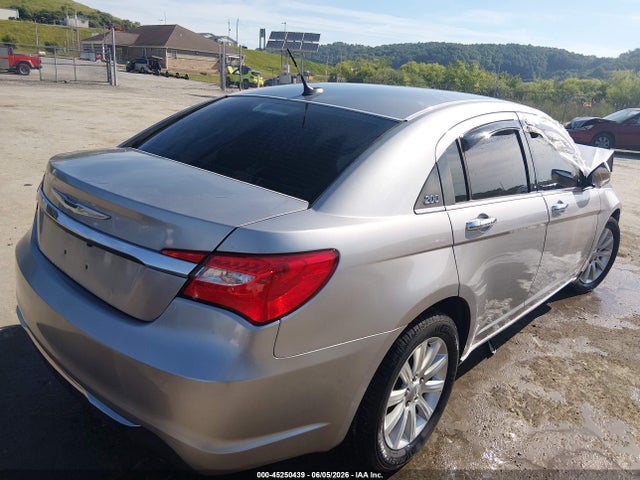 45250439 :رقم المزاد ، 1C3CCBCG5DN510091 vin ، 2013 Chrysler 200 Limited مزاد بيع