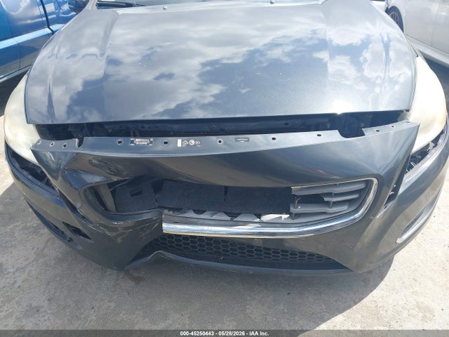 Продажа на аукционе авто 2012 Volvo S60 T5, vin: YV1622FS7C2034660, номер лота: 45250443