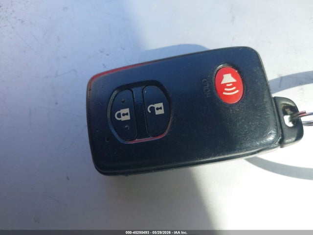 2010 Toyota Prius Iii მანქანა იყიდება აუქციონზე, vin: JTDKN3DU4A0102640, აუქციონის ნომერი: 45250493