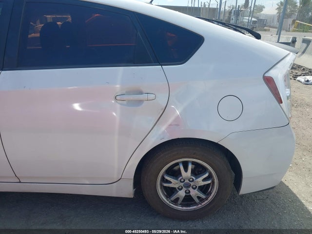 2010 Toyota Prius Iii მანქანა იყიდება აუქციონზე, vin: JTDKN3DU4A0102640, აუქციონის ნომერი: 45250493