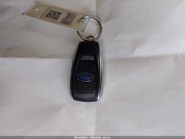 2020 Subaru Crosstrek Limited მანქანა იყიდება აუქციონზე, vin: JF2GTAMC1L8275030, აუქციონის ნომერი: 45250511
