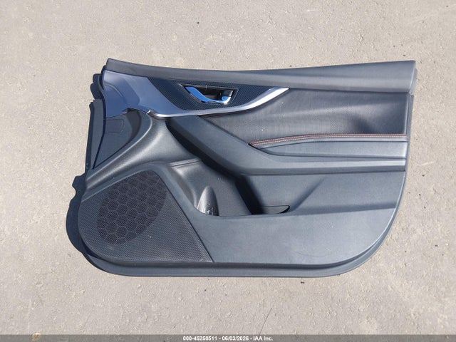 2020 Subaru Crosstrek Limited მანქანა იყიდება აუქციონზე, vin: JF2GTAMC1L8275030, აუქციონის ნომერი: 45250511