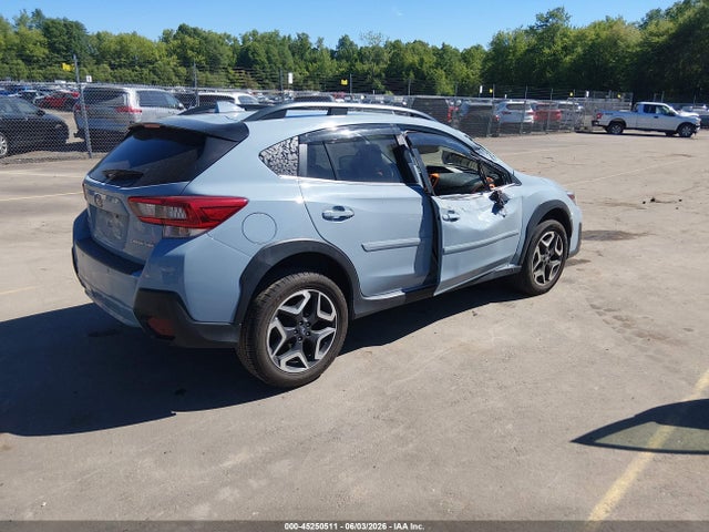 2020 Subaru Crosstrek Limited მანქანა იყიდება აუქციონზე, vin: JF2GTAMC1L8275030, აუქციონის ნომერი: 45250511