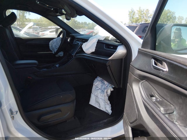 2024 Jeep Grand Cherokee L Laredo 4x4 მანქანა იყიდება აუქციონზე, vin: 1C4RJKAG4R8607643, აუქციონის ნომერი: 45250516