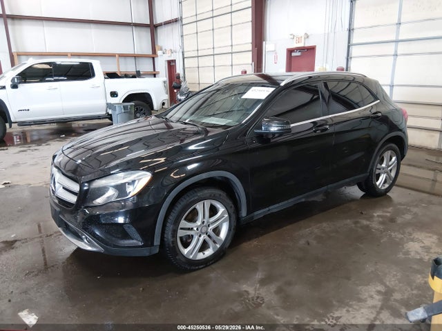 WDCTG4EB4HJ335028 Mercedes-Benz GLA 250