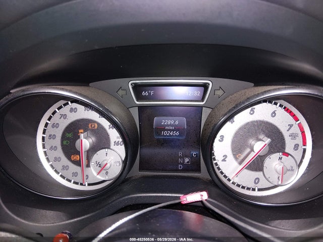 WDCTG4EB4HJ335028 Mercedes-Benz GLA 250