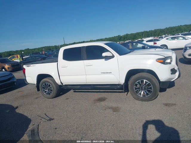 Продажа на аукционе авто 2016 Toyota Tacoma Sr5 V6, vin: 3TMAZ5CN9GM014470, номер лота: 45250542