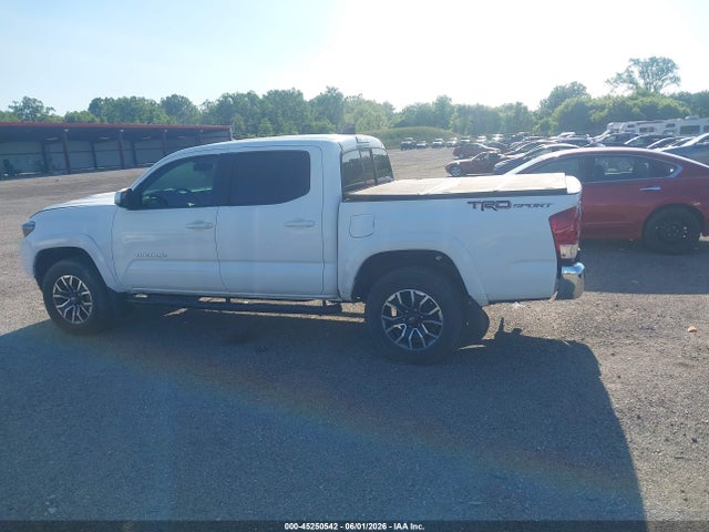 Продажа на аукционе авто 2016 Toyota Tacoma Sr5 V6, vin: 3TMAZ5CN9GM014470, номер лота: 45250542