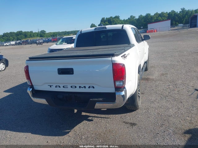 Продажа на аукционе авто 2016 Toyota Tacoma Sr5 V6, vin: 3TMAZ5CN9GM014470, номер лота: 45250542