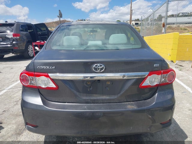 45250545 :رقم المزاد ، 5YFBU4EE4DP105323 vin ، 2013 Toyota Corolla Le مزاد بيع