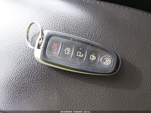 45250549 :رقم المزاد ، 1FADP3N28EL188626 vin ، 2014 Ford Focus Titanium مزاد بيع
