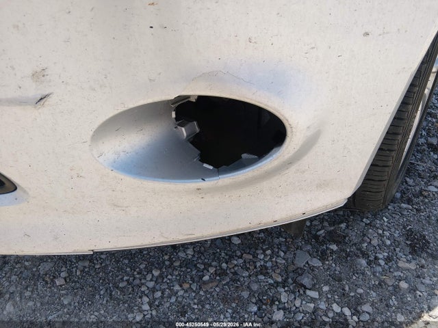 45250549 :رقم المزاد ، 1FADP3N28EL188626 vin ، 2014 Ford Focus Titanium مزاد بيع