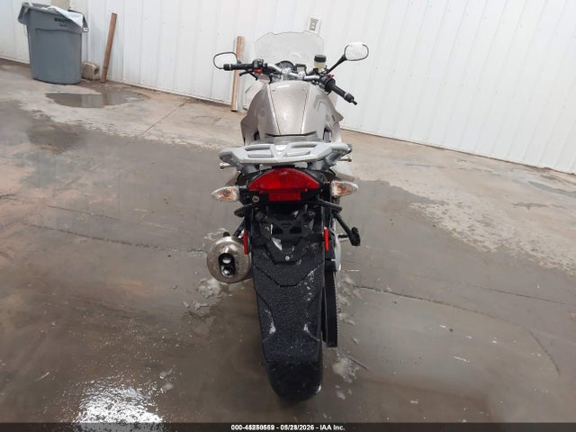 2010 Bmw F800 St მანქანა იყიდება აუქციონზე, vin: WB1024402AZR12361, აუქციონის ნომერი: 45250559