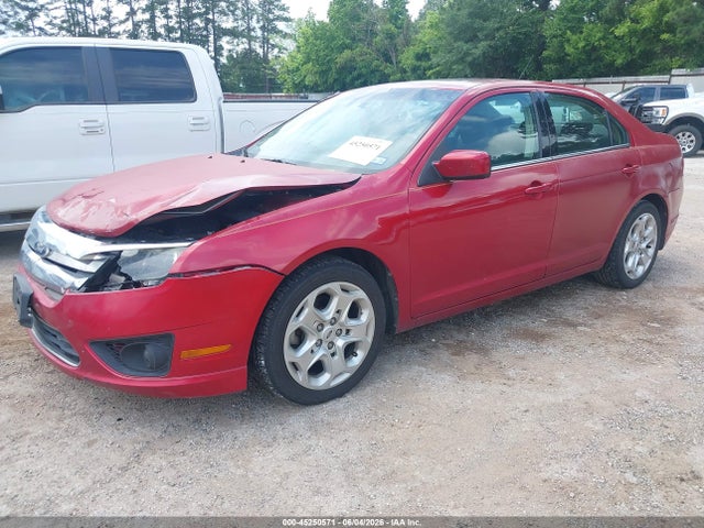 45250571 :رقم المزاد ، 3FAHP0HG0AR334603 vin ، 2010 Ford Fusion Se مزاد بيع