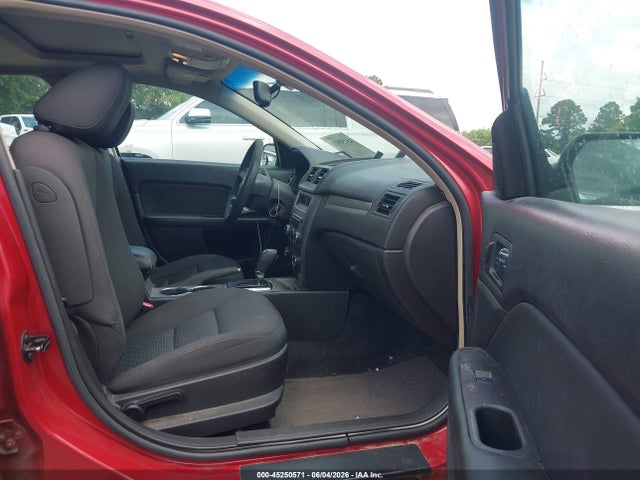 45250571 :رقم المزاد ، 3FAHP0HG0AR334603 vin ، 2010 Ford Fusion Se مزاد بيع