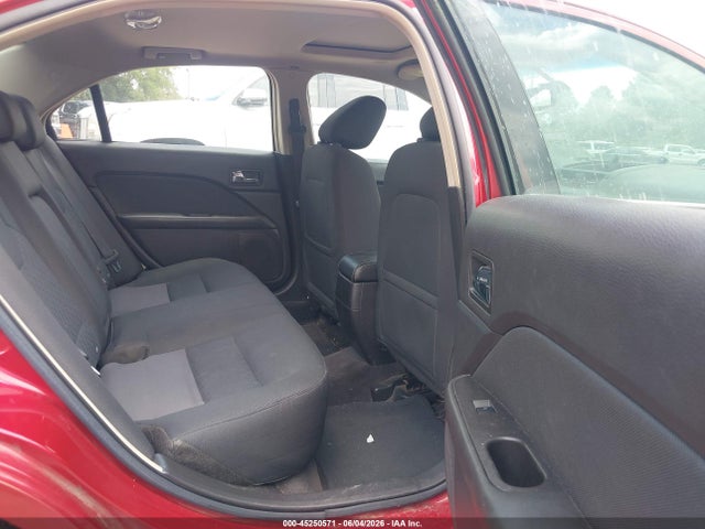 45250571 :رقم المزاد ، 3FAHP0HG0AR334603 vin ، 2010 Ford Fusion Se مزاد بيع
