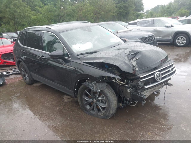 2022 Volkswagen Tiguan 2.0t Se მანქანა იყიდება აუქციონზე, vin: 3VV2B7AXXNM157306, აუქციონის ნომერი: 45250573
